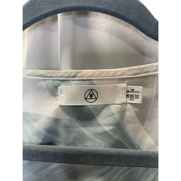 Missguided sexy mini dress with plunging neckline and palm print size 2 - Picture 2 of 6